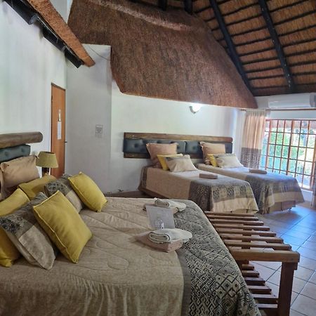 African Ambience Guest House Saint Lucia Estuary 외부 사진