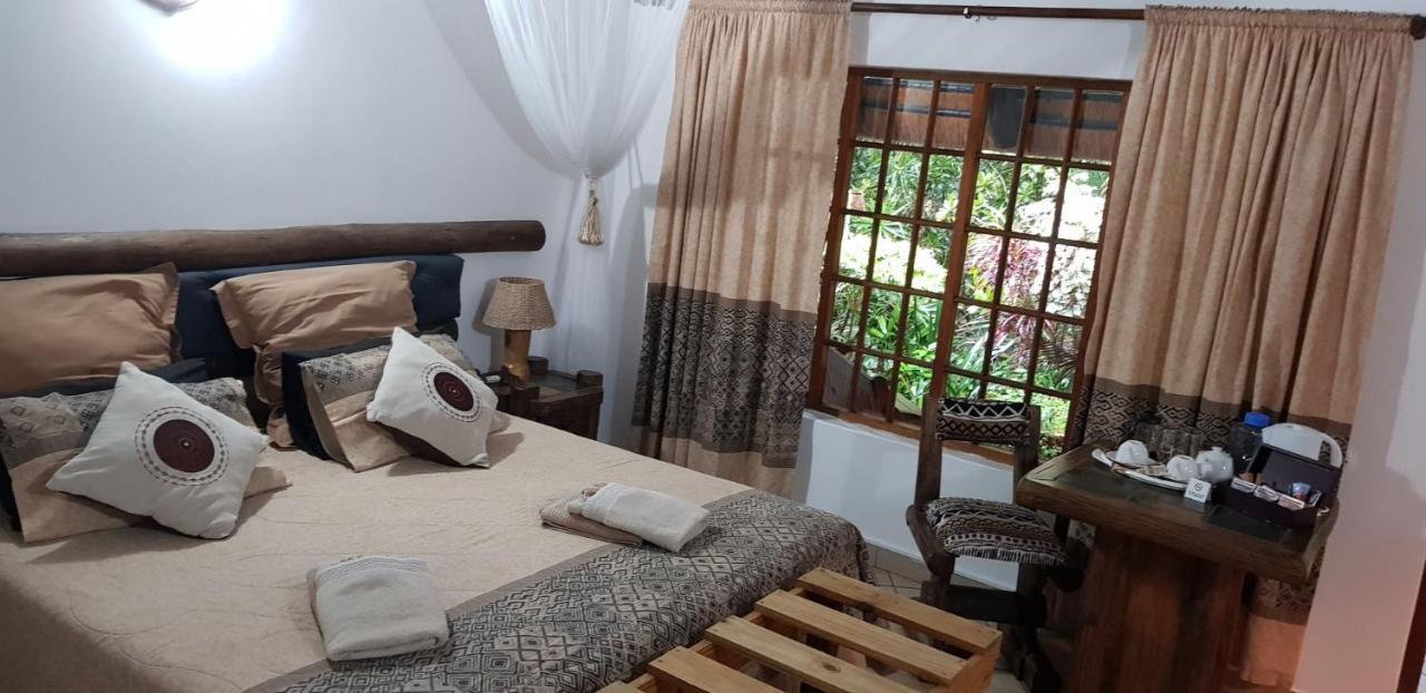 African Ambience Guest House Saint Lucia Estuary 외부 사진